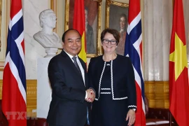 Premier vietnamita se reúne con presidenta del Parlamento noruego