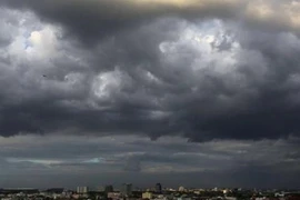 Más de 200 casas dañadas por tormentas en Tailandia