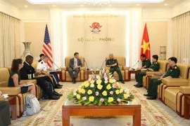Promueven cooperación bilateral de defensa entre Vietnam y Estados Unidos