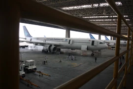 Aumenta sus inversiones en Indonesia empresa lituana de mantenimiento de aeronaves