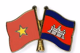 Autoridades de provincias camboyanas felicitan a localidad vietnamita por Año Nuevo Lunar