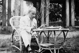 Concierto con motivo de 129 aniversario del natalicio del Presidente Ho Chi Minh