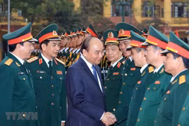Resalta premier de Vietnam heroica tradición de Cuerpo de Blindados y Tanques 
