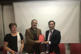 Partidos comunistas de Vietnam y Colombia impulsan cooperación
