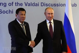 Filipinas y Rusia promueven cooperación de comercio e inversión 