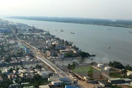 Fortalecen relaciones ciudades de Vietnam y Laos 