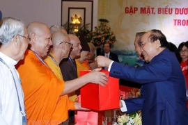 Reafirma primer ministro vietnamita garantías para la libertad religiosa