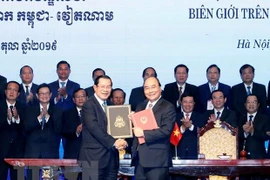 Concluye Premier de Camboya su visita oficial a Vietnam