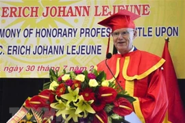 Honra Vietnam al presidente de Organización “Corazón por Corazón”