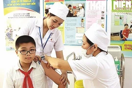 Vietnam se propone aumentar cobertura de seguro médico a 100 por ciento de estudiantes