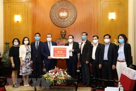 Vietnamitas en Corea del Sur y Tailandia respaldan a lucha contra COVID-19 en país de origen