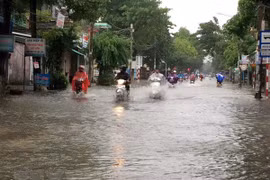 Duodécimo tifón avanza hacia la costa de Vietnam