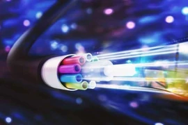 Problema técnico del cable submarino AAG afecta tráfico de datos en Vietnam