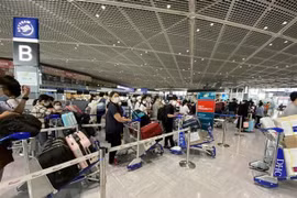 Repatrían a 360 ciudadanos vietnamitas desde Estados Unidos por el COVID-19