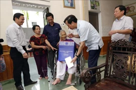 Organizarán encuentro con madres heroicas en Hanoi