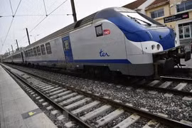 Vicepremier vietnamita insta a acelerar estudio de prefactibilidad del proyecto ferroviario Norte-Sur