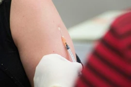 Singapur iniciará ensayos clínicos para anticuerpos monoclonales contra el COVID-19