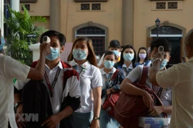 Filipinas moviliza más de ocho mil millones de dólares para la lucha contra el COVID-19