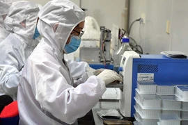  Realizan 22 centros especializados pruebas para detectar coronavirus en Vietnam