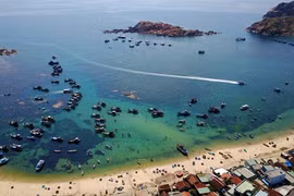 Ciudades de Vietnam reciben Premio al Municipio turístico limpio