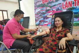 Nutrida participación en donación de sangre en provincia de Bac Giang 