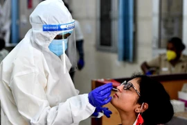 Camboya reducirá tarifas de prueba del COVID-19 para extranjeros