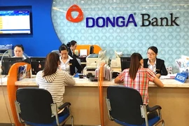 Condenan a cinco años de prisión a excontadora del Banco Dong A en Vietnam