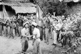 Victorias de la revolución laosiana no pueden separarse de la revolución vietnamita, afirma alta funcionaria