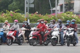 Multan a casi 850 personas sin mascarillas protectoras en Ciudad Ho Chi Minh