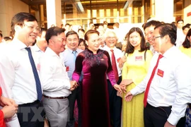 Destaca máxima legisladora de Vietnam contribuciones de periodistas 