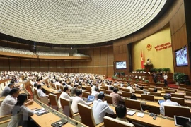 Parlamento de Vietnam considera reducir impuesto sobre el ingreso para empresas