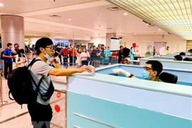 Vietnam suspende temporalmente concesión de visas a extranjeros 