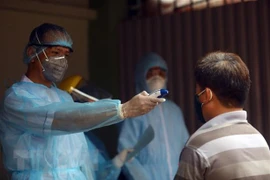 Vietnam: exigen acciones más fuertes contra COVID-19