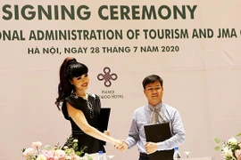 Supermodelo internacional producirá programa televisivo para promover el turismo en Vietnam