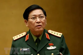 Vietnam y Rusia debaten cooperación en materia de defensa 