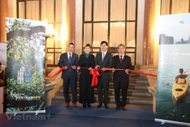 Inauguran primera oficina internacional de turismo de Vietnam en Reino Unido
