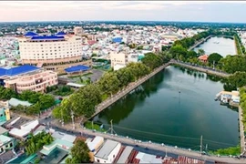 Provincia vietnamita inaugura nuevo puente para impulsar economía