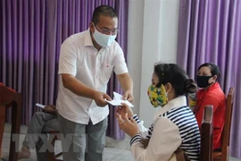 Vietnam entrega nueva donación para ayudar a Camboya contra el COVID-19