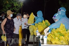 Repatriados unos 340 vietnamitas varados en Australia, Nueva Zelanda y Tonga