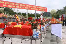 Repatrían restos de mártires vietnamitas caídos en Laos