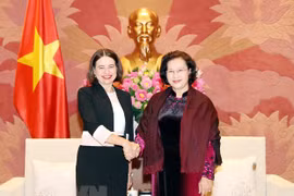 Aboga presidenta del Parlamento de Vietnam por impulso de cooperación integral con Australia 