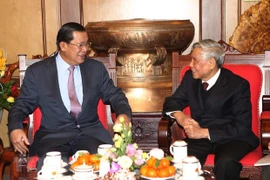 Enaltecen aportes del exmáximo dirigente partidista de Vietnam Le Kha Phieu a revolución camboyana