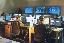 Especialistas vietnamitas honrados en concurso internacional de hackers