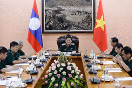 Vietnam y Laos fortalecen cooperación en defensa 