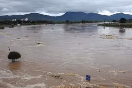 Reportan dos muertes por inundaciones en la provincia vietnamita de Kon Tum