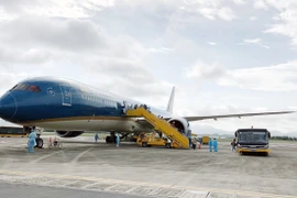 Aeropuerto de Van Don retomará los vuelos comerciales en mayo 
