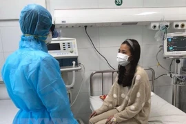 Pacientes de COVID-19 en Vietnam mantienen estado de salud estable