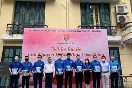 Jóvenes de Hanoi se unen para proteger salud pública ante pandemia