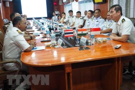 Comienzan ejercicios navales conjuntos de India, Singapur y Tailandia