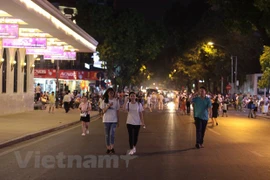 Lanzan en Hanoi un concurso fotográfico para estimular caminata